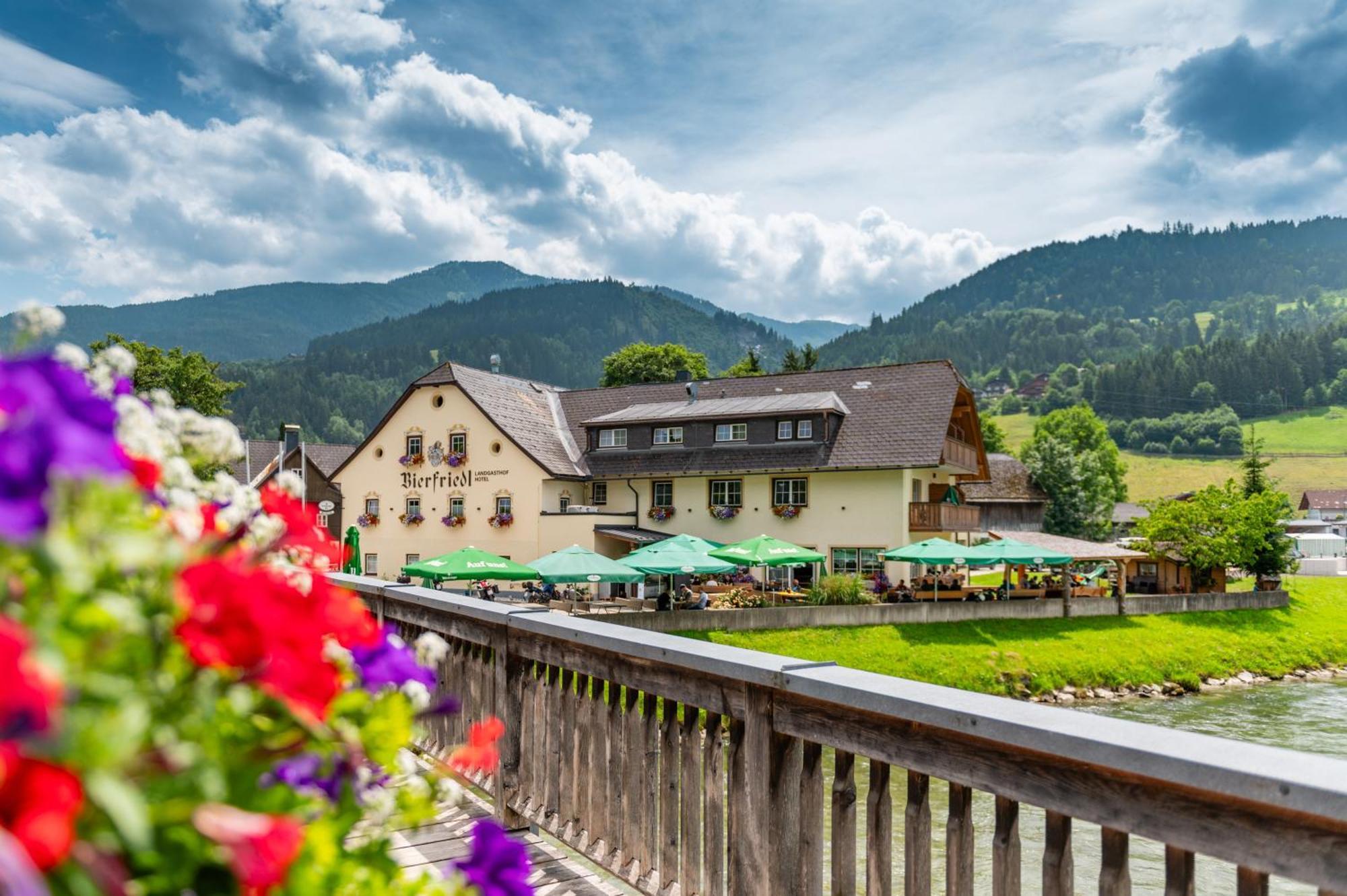 Landgasthof Bierfriedl Pruggern Exterior photo